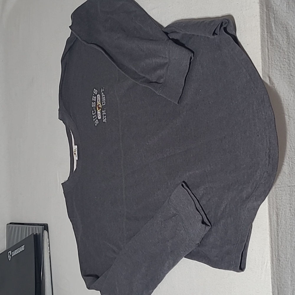 Gray Buccee's Sweatshirt. XL